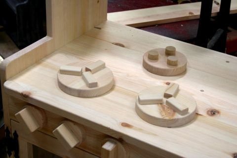 ままごとキッチン、コンロの五徳(3口仕様)