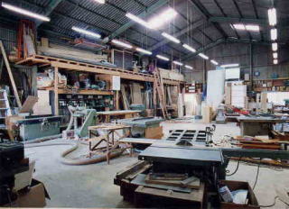 okamoku(オカモト建装)の工場内設備