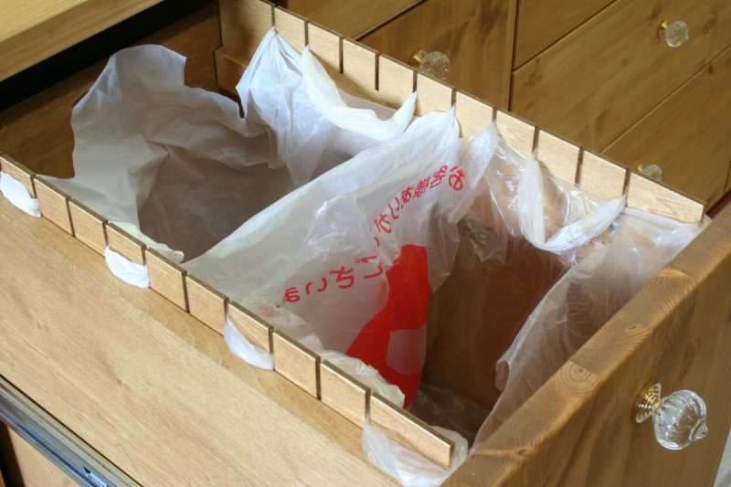 袋ひっかけ式分別収納
