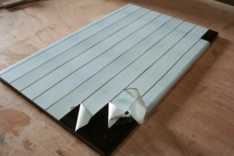 交換前のキッチン扉