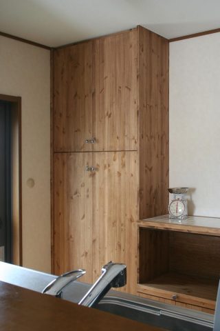 キッチン収納扉交換後